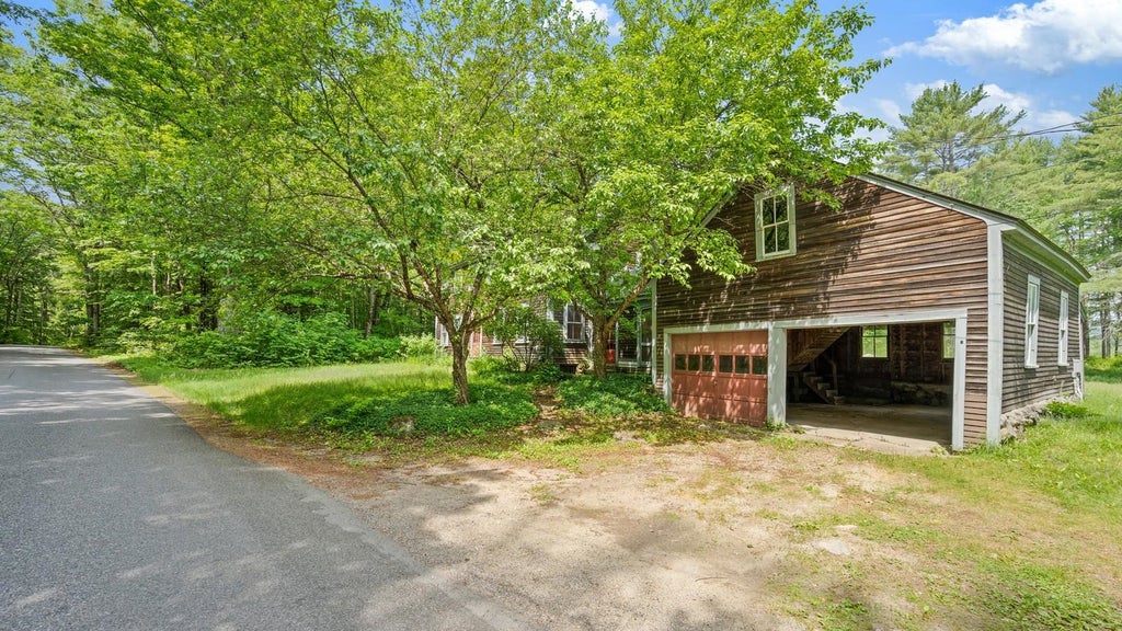 Photo of 7 Tannery Hill Road, Hancock, NH 03449 (MLS # 5096436)