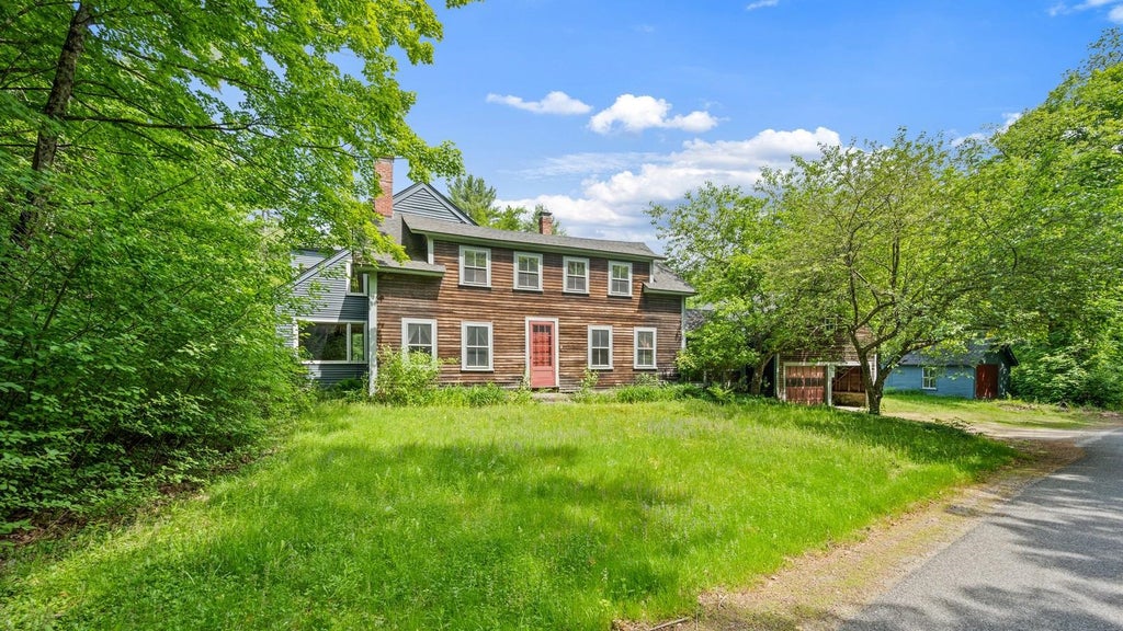 Photo of 7 Tannery Hill Road, Hancock, NH 03449 (MLS # 5096436)