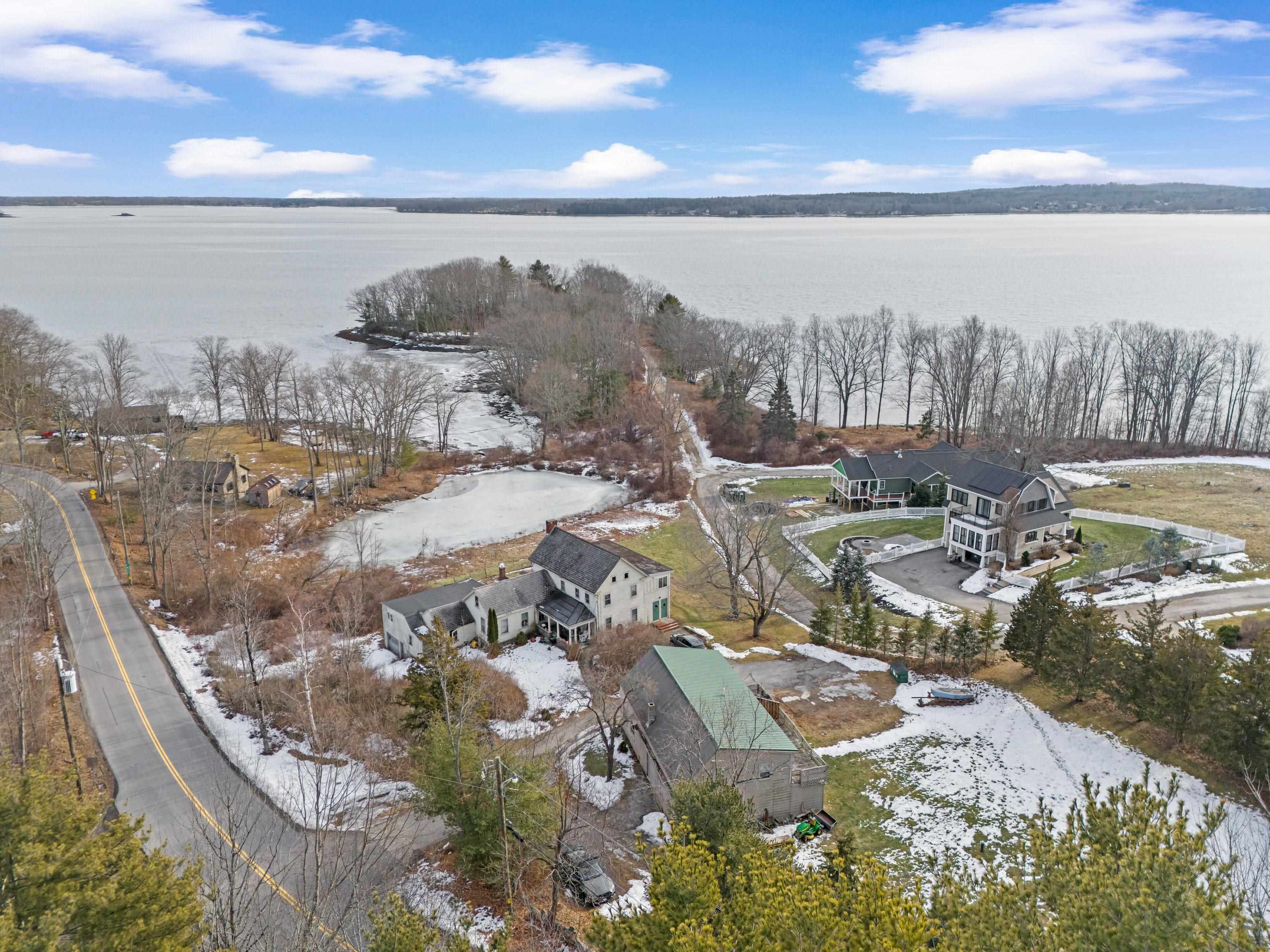 274 Bay Road