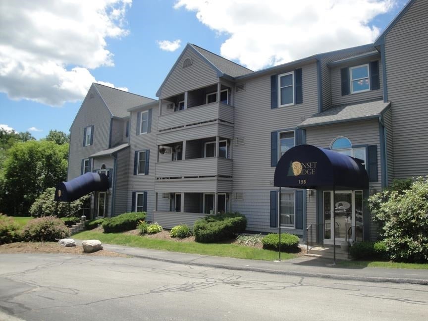 Photo of 133 Eastern Avenue #102, Manchester, NH 03104 (MLS # 5112352)