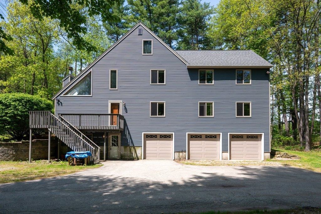 Photo of Londonderry, NH 03053 (MLS # 5090360)