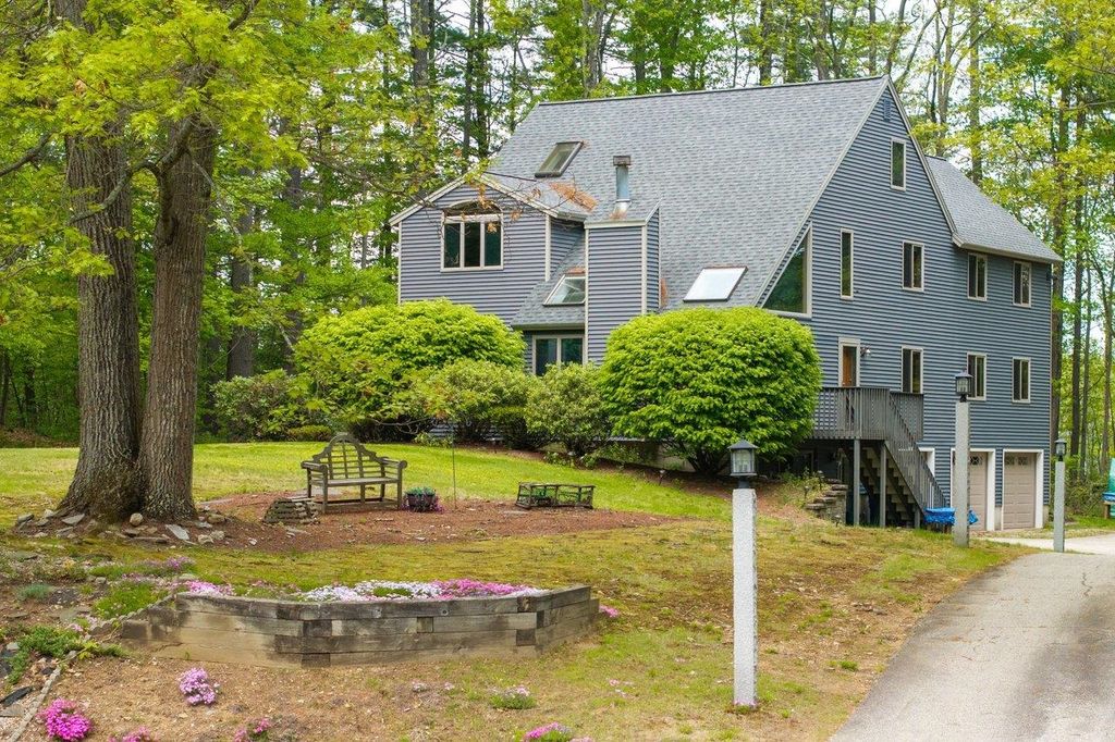 Photo of Londonderry, NH 03053 (MLS # 5090360)
