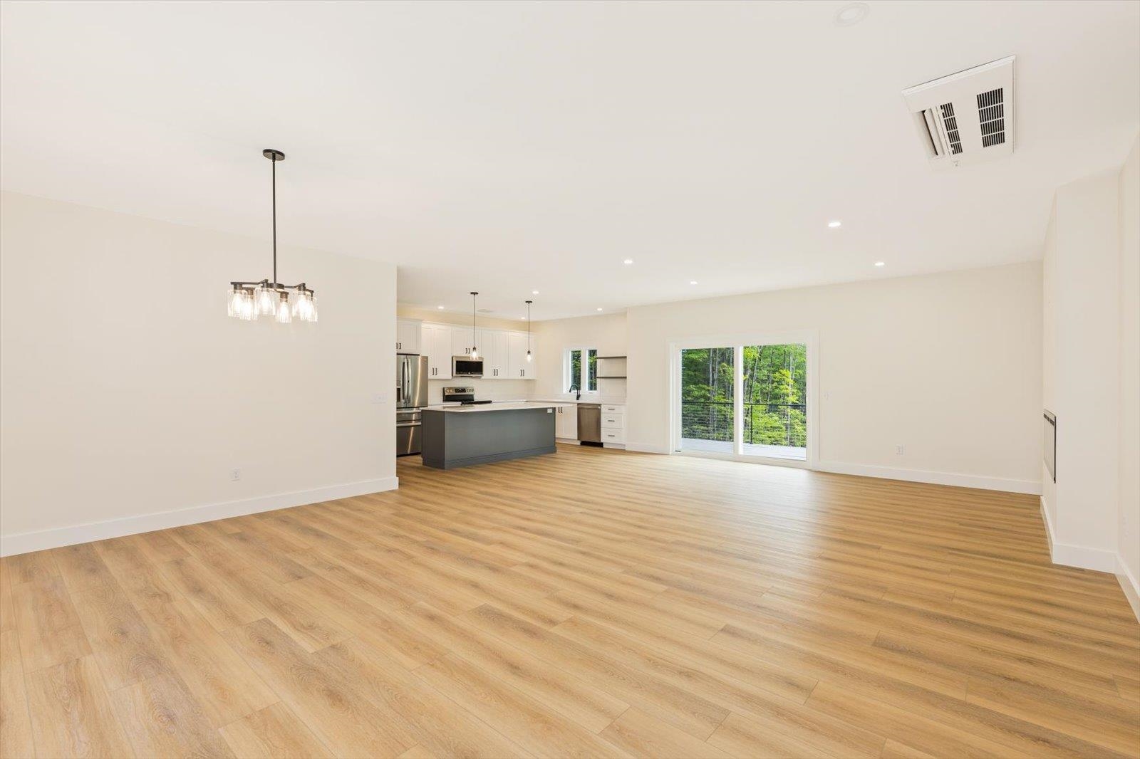 7 Spring Hill Road
