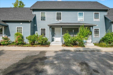 Photo of 9 Country Commons #B, Vergennes, VT 05491 (MLS # 5107070)