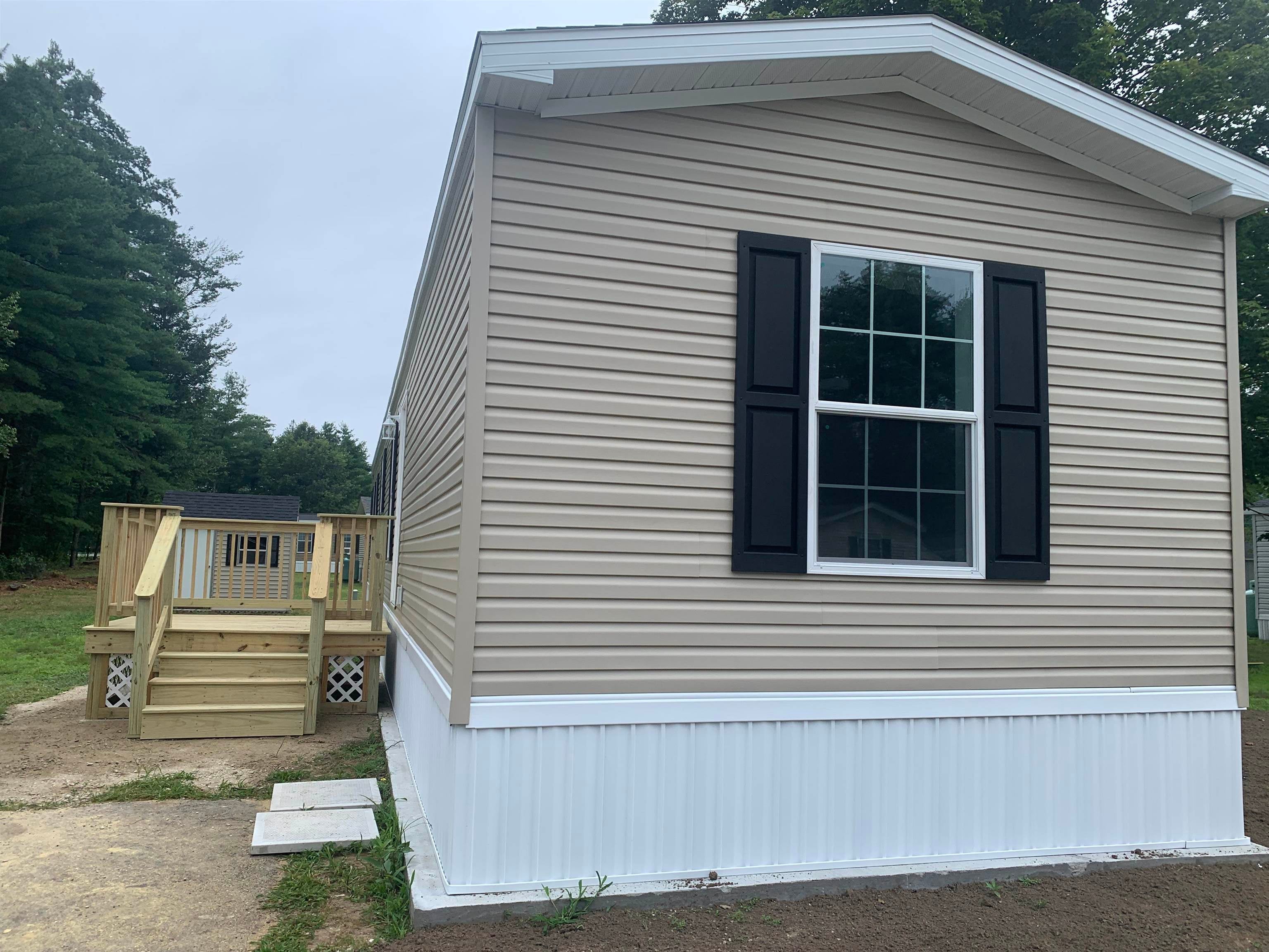 44 Cortland Way