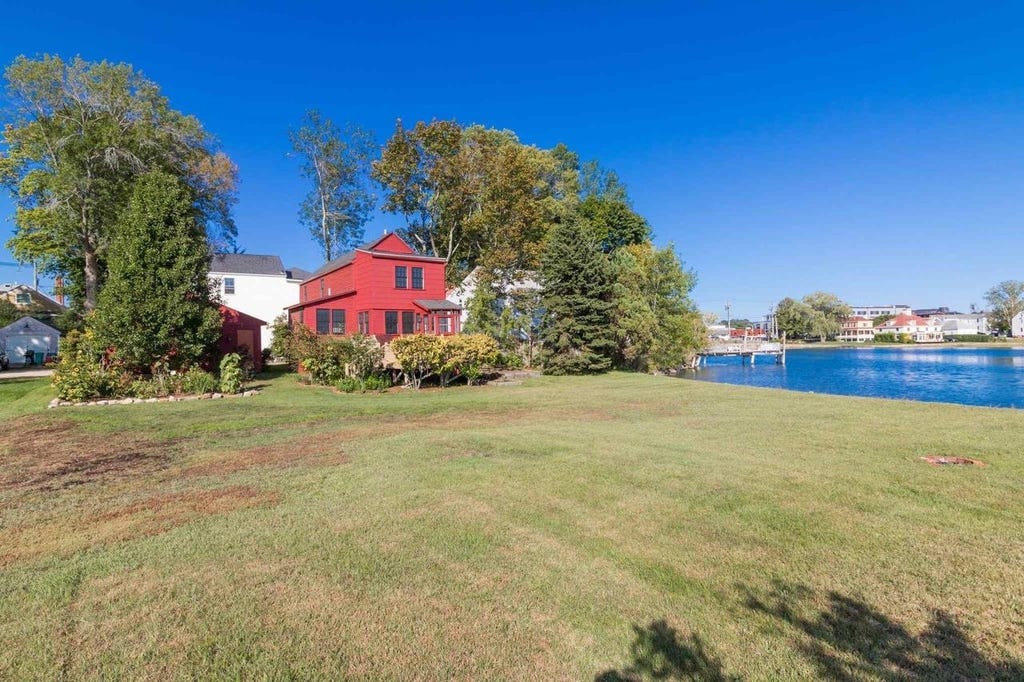 Photo of 41 Dearborn Street, Portsmouth, NH 03801 (MLS # 5099850)