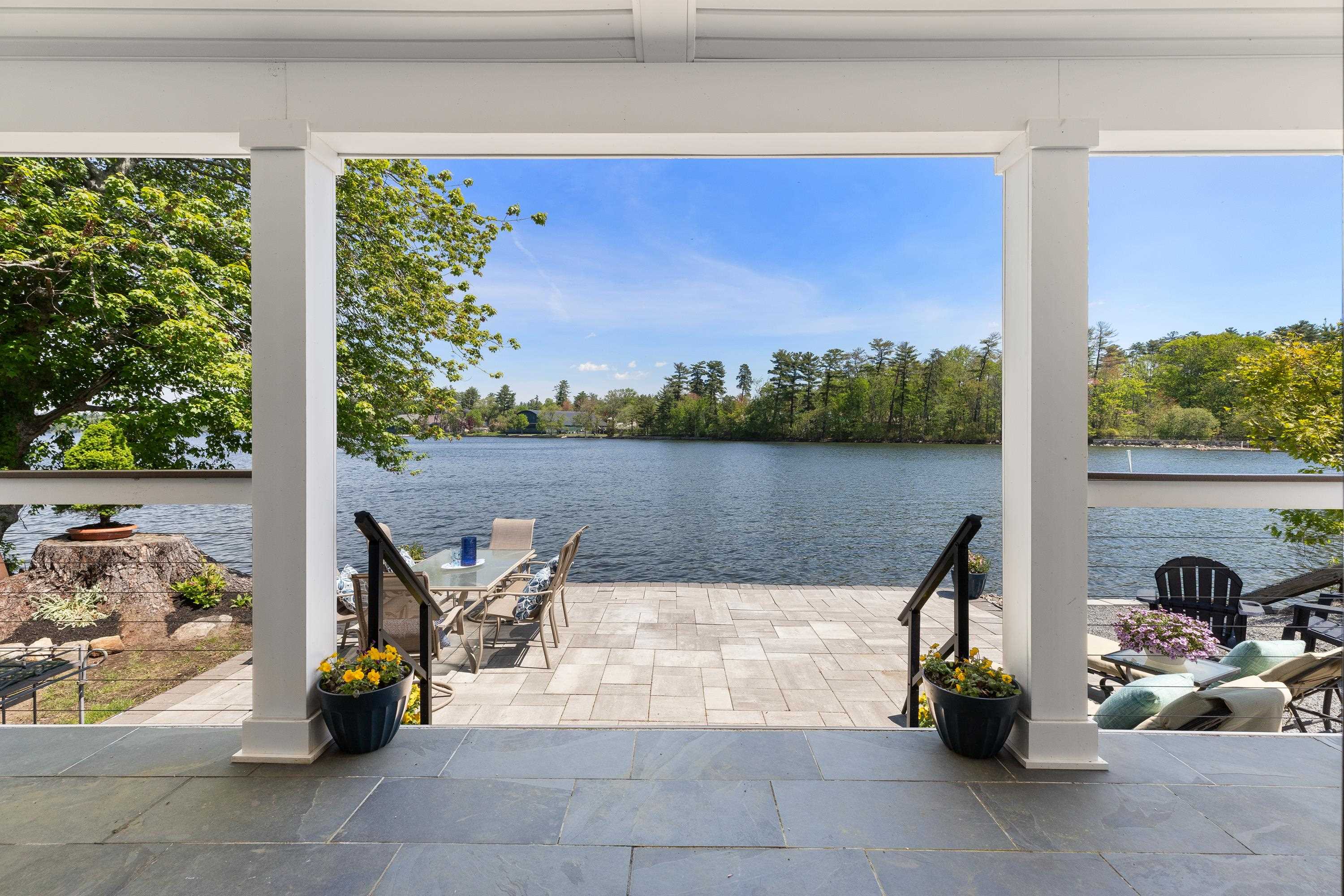 95 Lake Shore Road