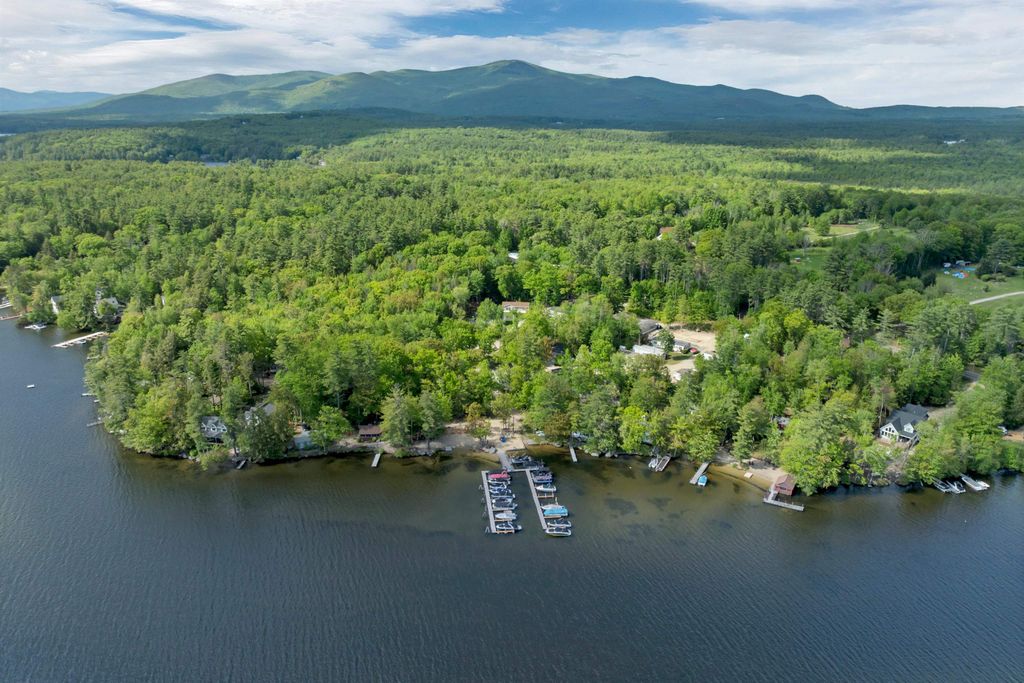 Photo of 7 Shady Lane, Tuftonboro, NH 03853 (MLS # 5092465)