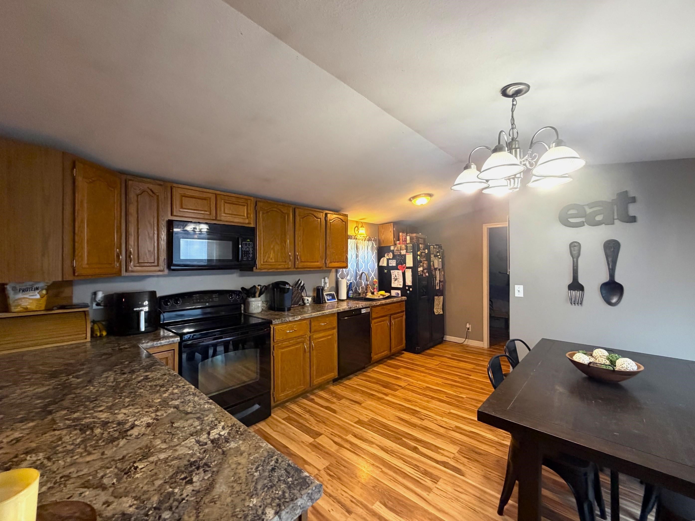 41 Pine Tree Road