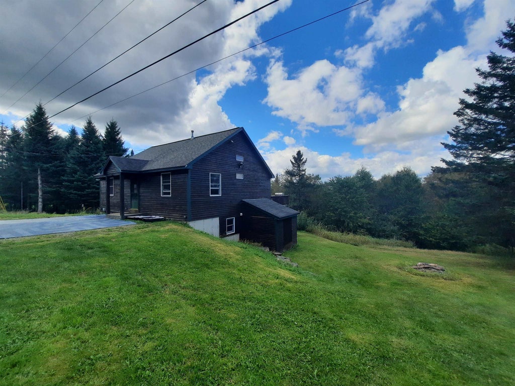 Photo of 117 Daniel Beard Road, Pittsburg, NH 03592 (MLS # 5110656)