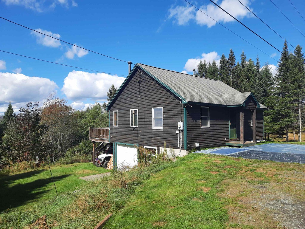 Photo of 117 Daniel Beard Road, Pittsburg, NH 03592 (MLS # 5110656)