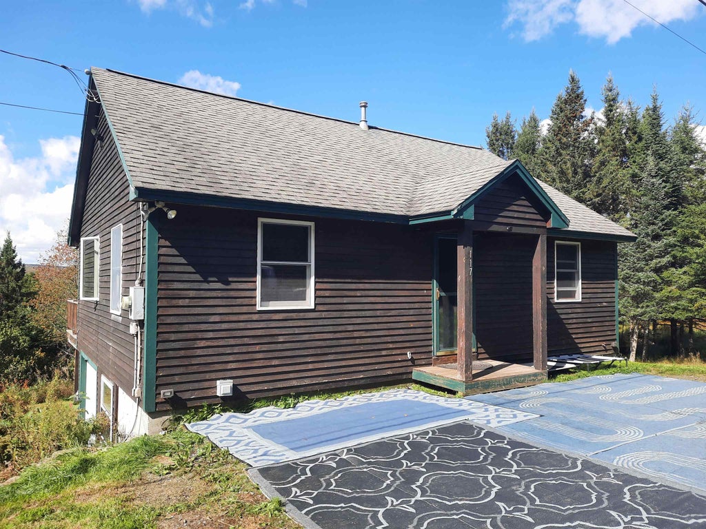 Photo of 117 Daniel Beard Road, Pittsburg, NH 03592 (MLS # 5110656)