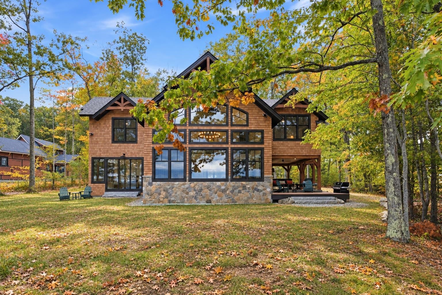16 Garnet Point Road