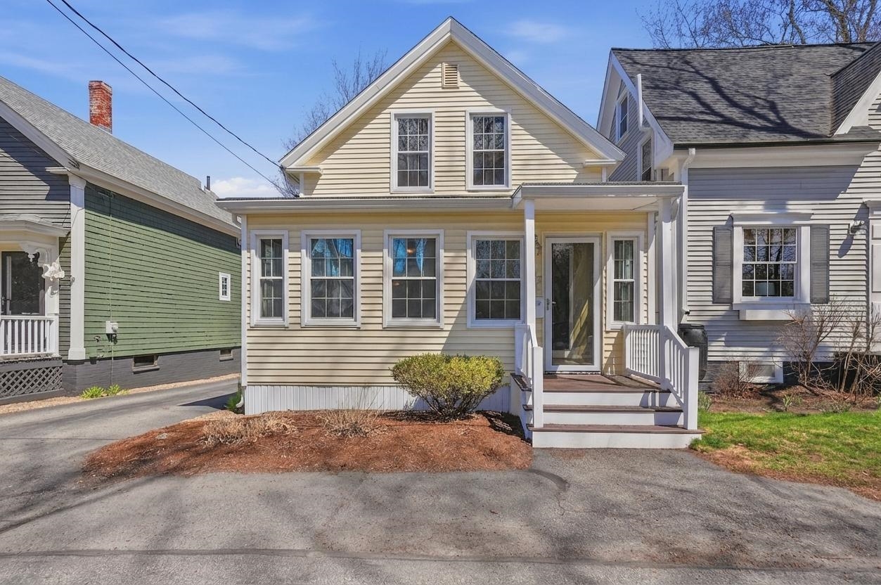 107 Stark Street