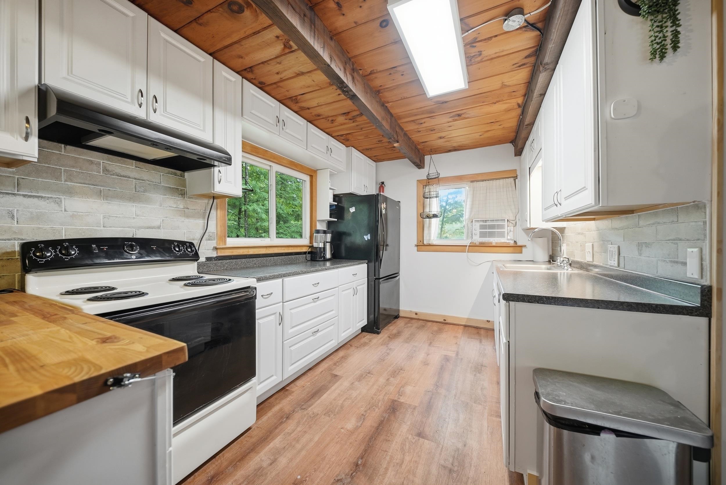 26 Bobolink Lane