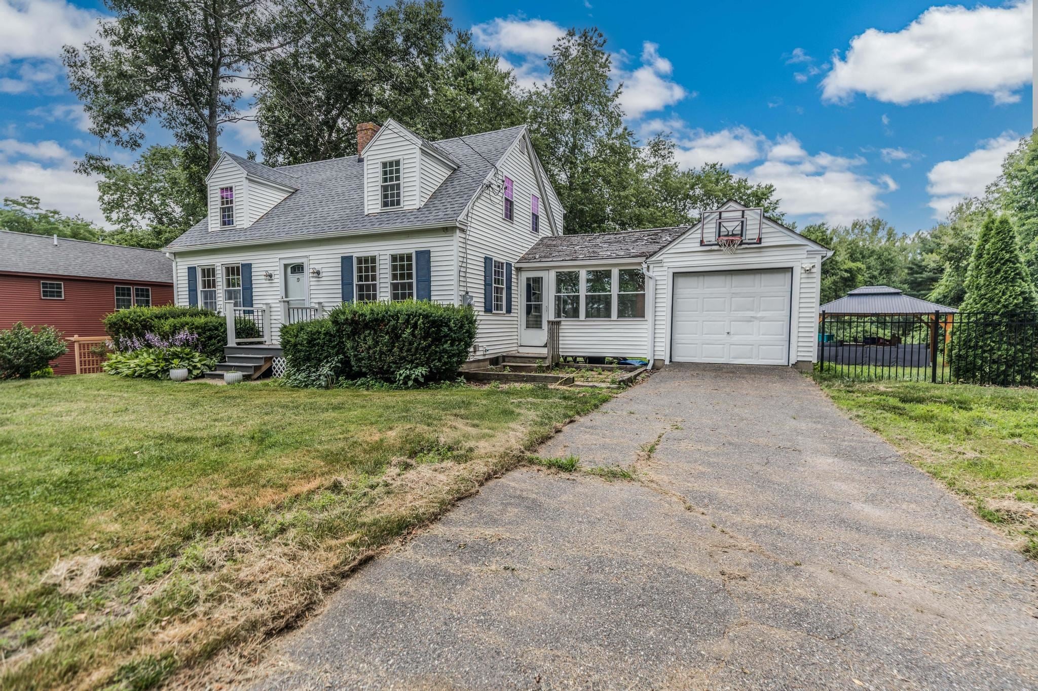 19 Winnicutt Road