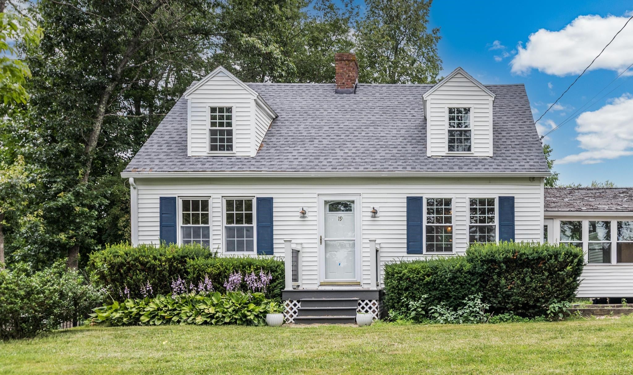 19 Winnicutt Road