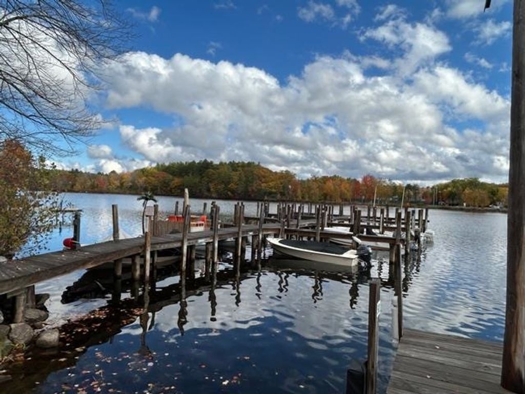 Photo of 1 Ian's Way, Wolfeboro, NH 03894 (MLS # 5078178)