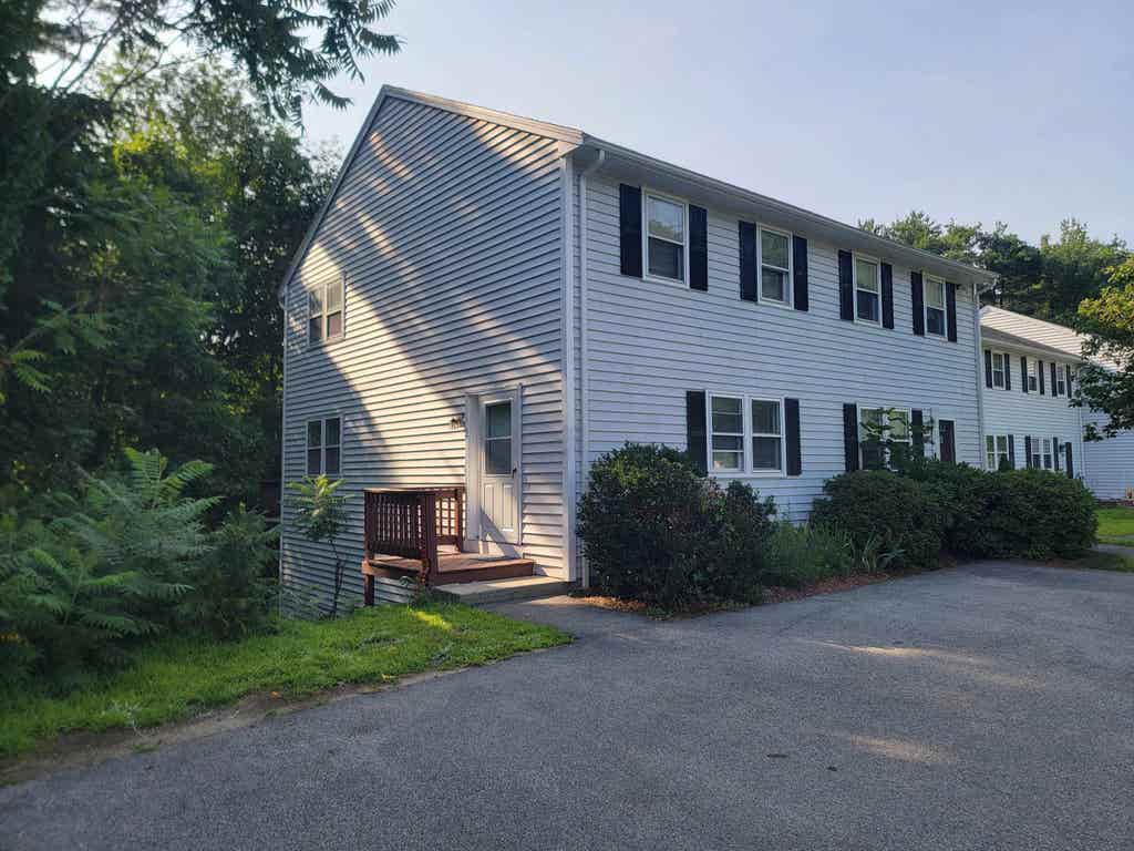 Photo of 286 Winding Pond Road, Londonderry, NH 03053 (MLS # 5106299)