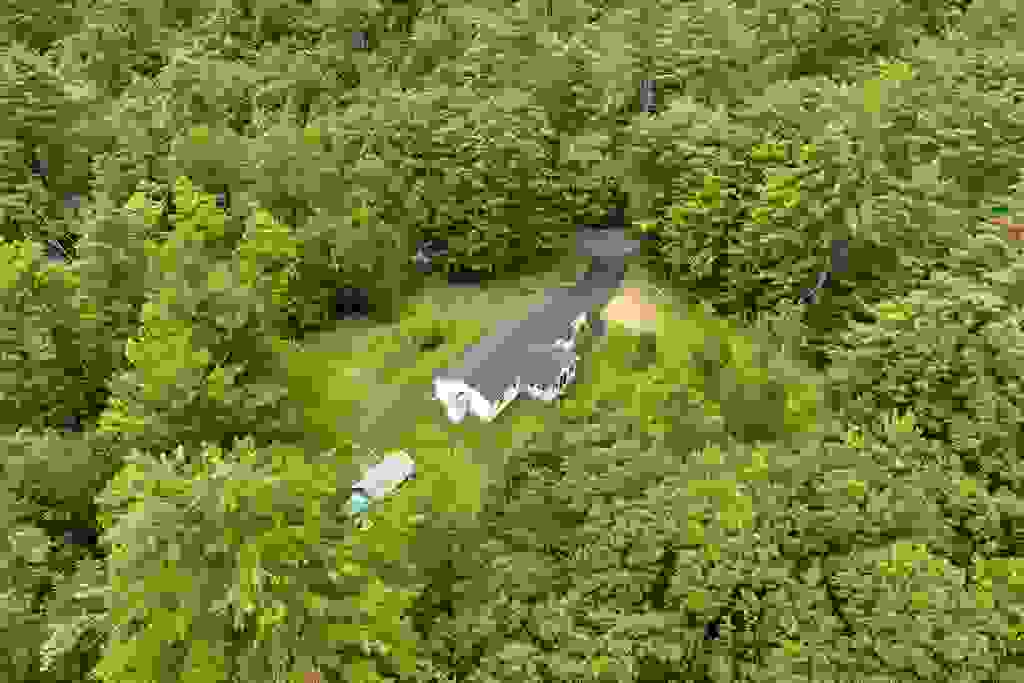 Photo of 410 Sheridan Road, Moultonborough, NH 03254 (MLS # 5102835)