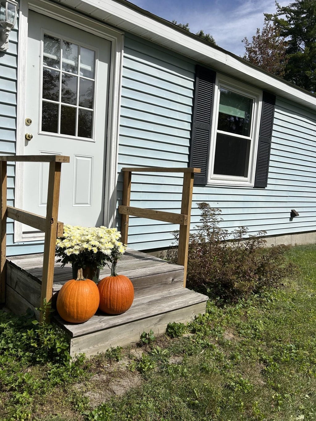 Photo of 410 Sheridan Road, Moultonborough, NH 03254 (MLS # 5102835)