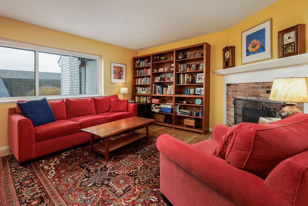18 College Hill Road 18