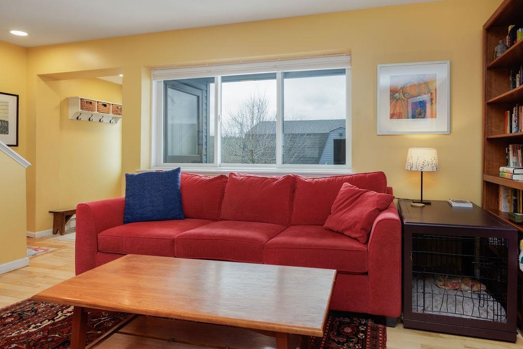 18 College Hill Road 18