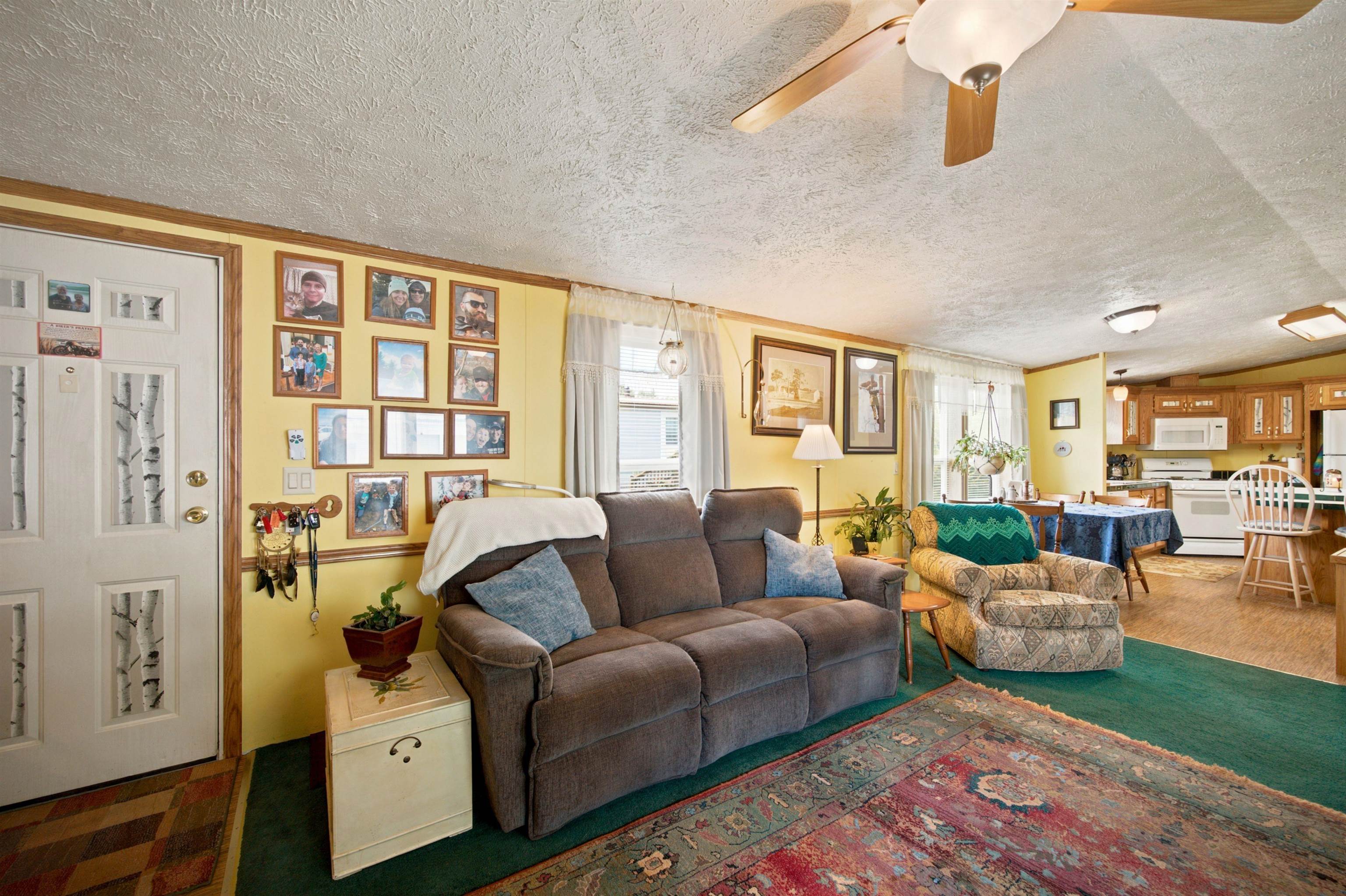 37 Circle Drive