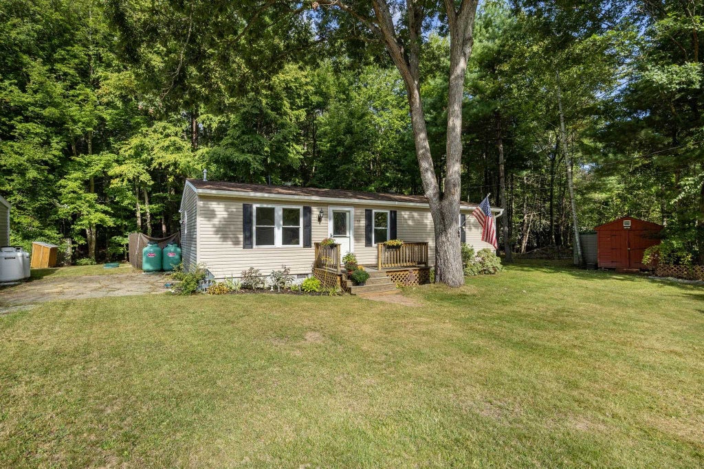 Photo of 50 Judith Street, Danville, NH 03819 (MLS # 5110396)
