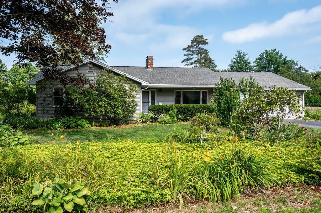 Photo of 18 Thompson Lane, Durham, NH 03824 (MLS # 5103055)