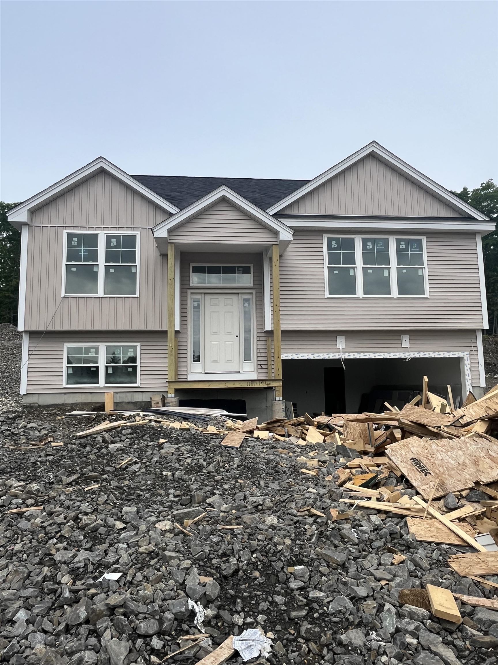 14 Mica Drive 3