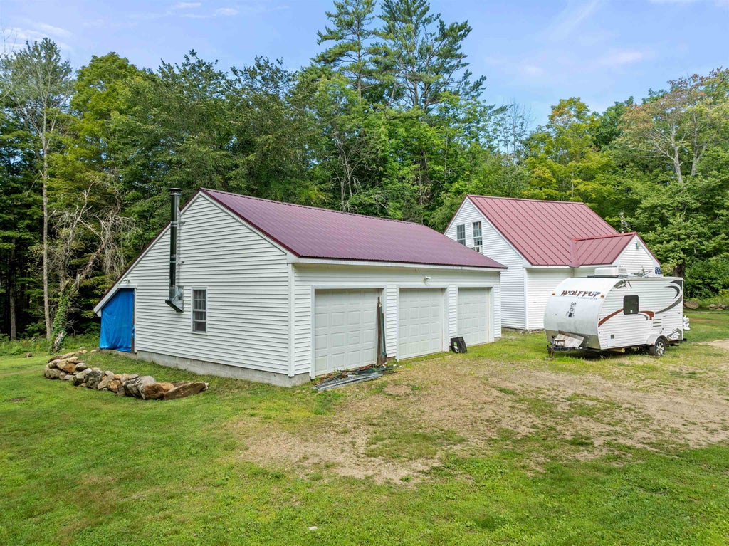 Photo of 289 Murray Hill Road, Hill, NH 03243 (MLS # 5107050)