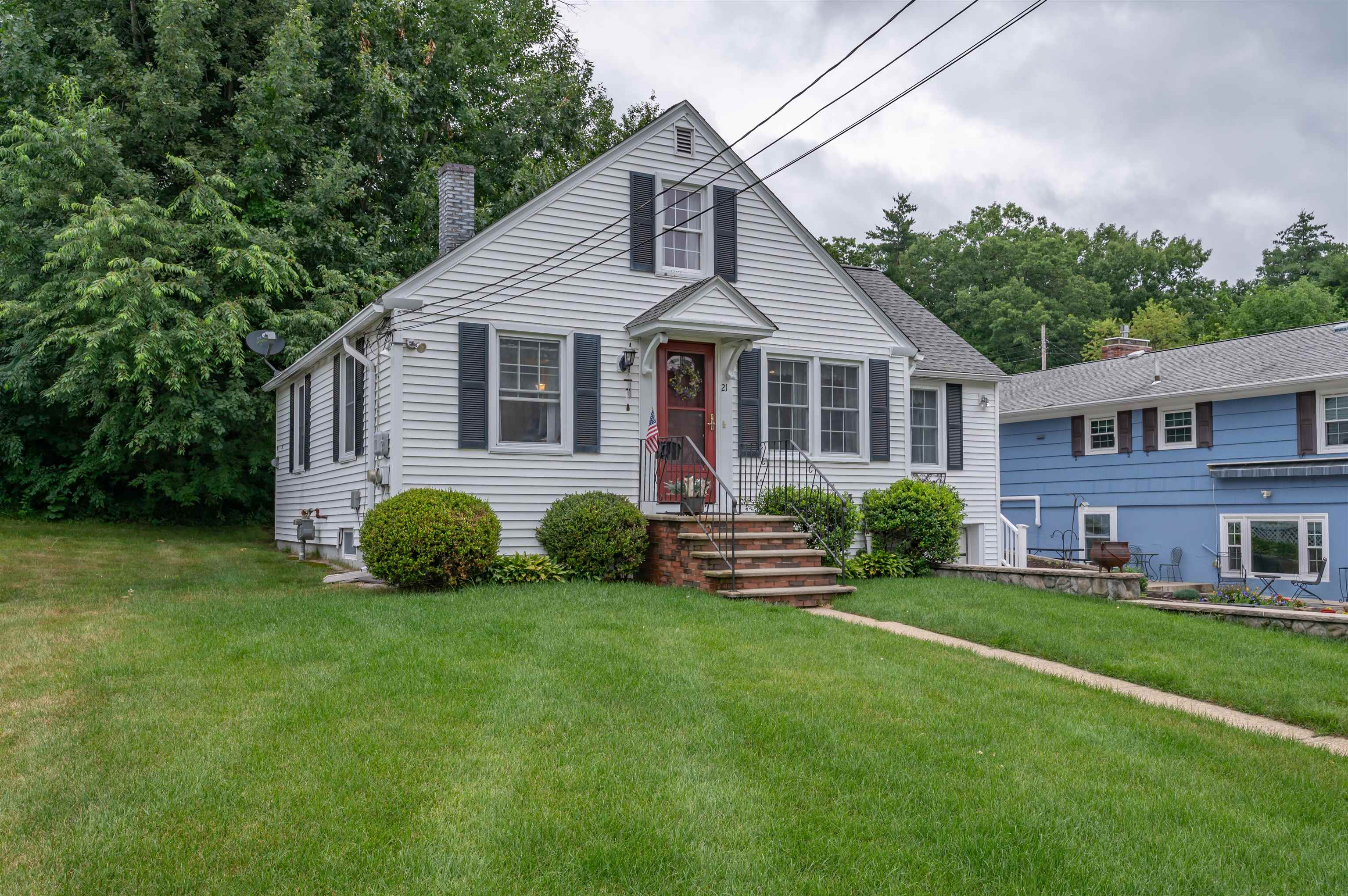 21 Charlotte Avenue