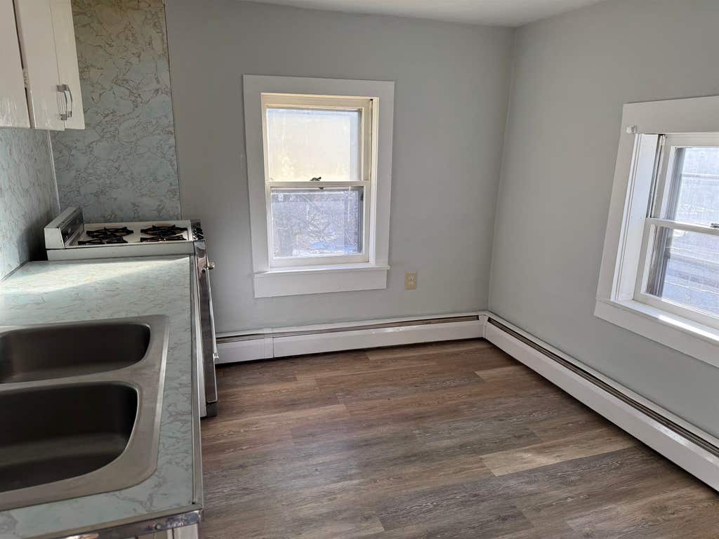 Photo of 19 Pleasant Street #10, Ashland, NH 03217 (MLS # 5106238)