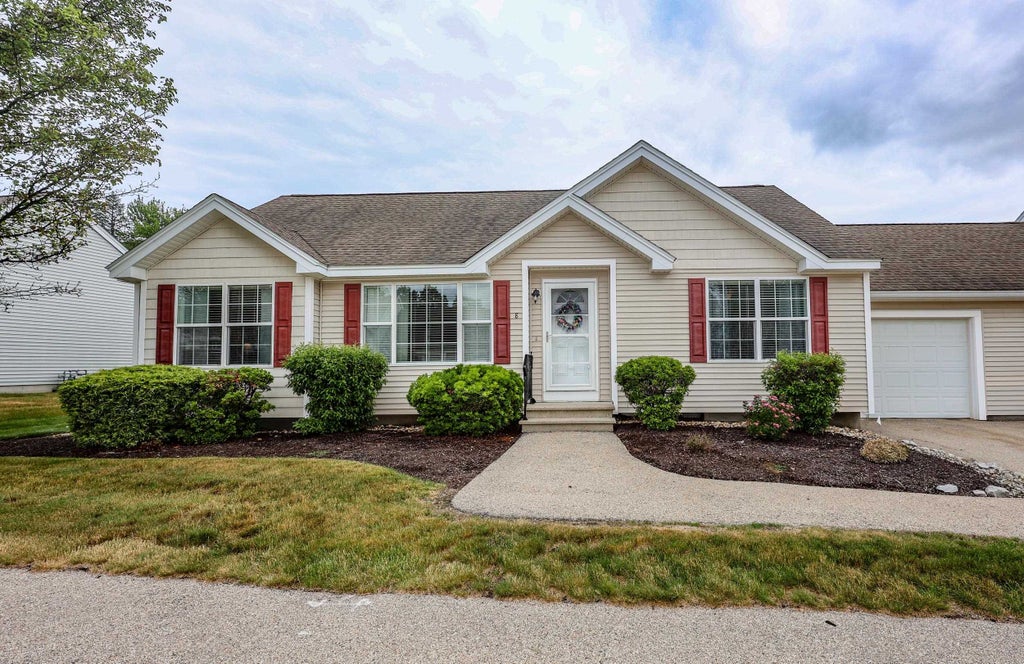 Photo of 8 Cedar Street #8, Hooksett, NH 03106 (MLS # 5096645)