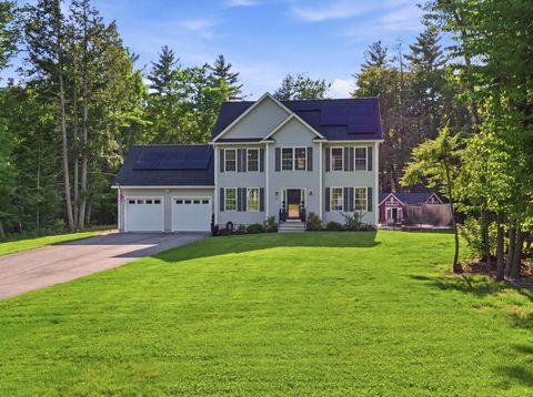 Photo of 11 Bancroft Circle, Mont Vernon, NH 03057 (MLS # 5091539)