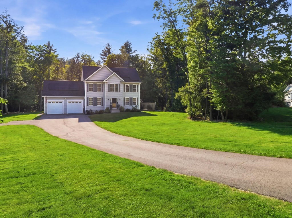 Photo of 11 Bancroft Circle, Mont Vernon, NH 03057 (MLS # 5091539)