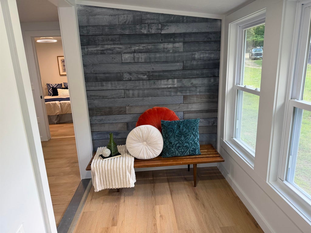 Photo of 208 Elm Street, Concord, NH 03303 (MLS # 5106713)