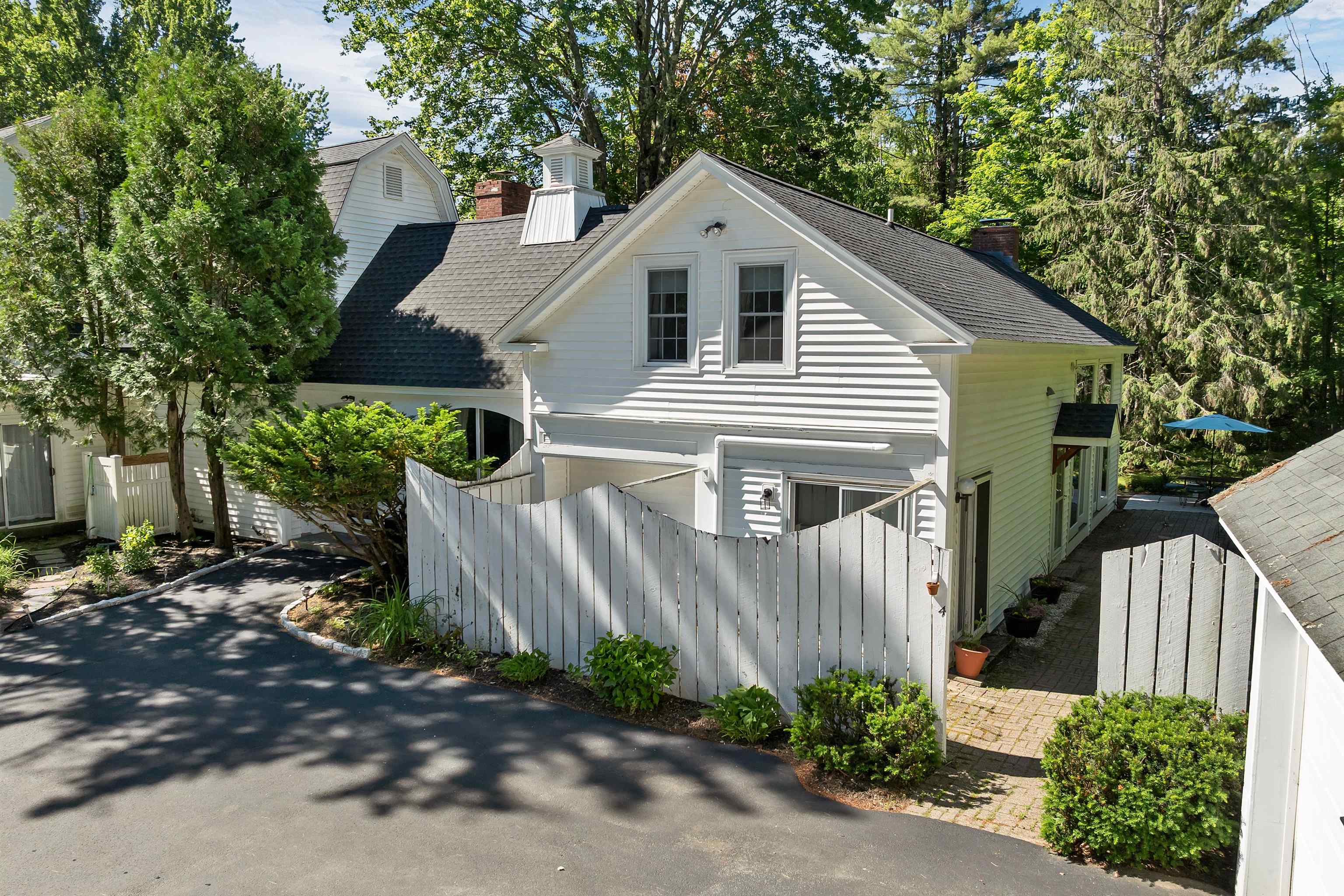 4 Farmhouse Lane