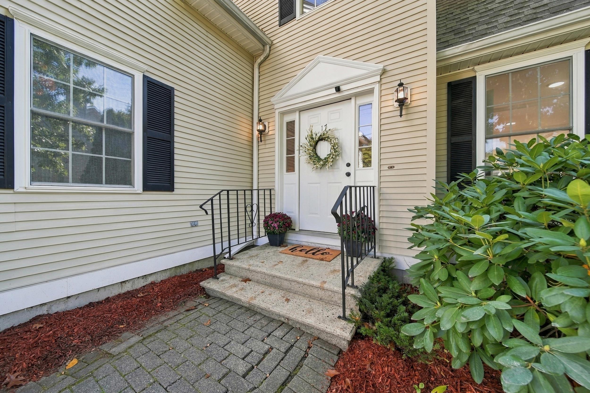 17 Glencliff Way