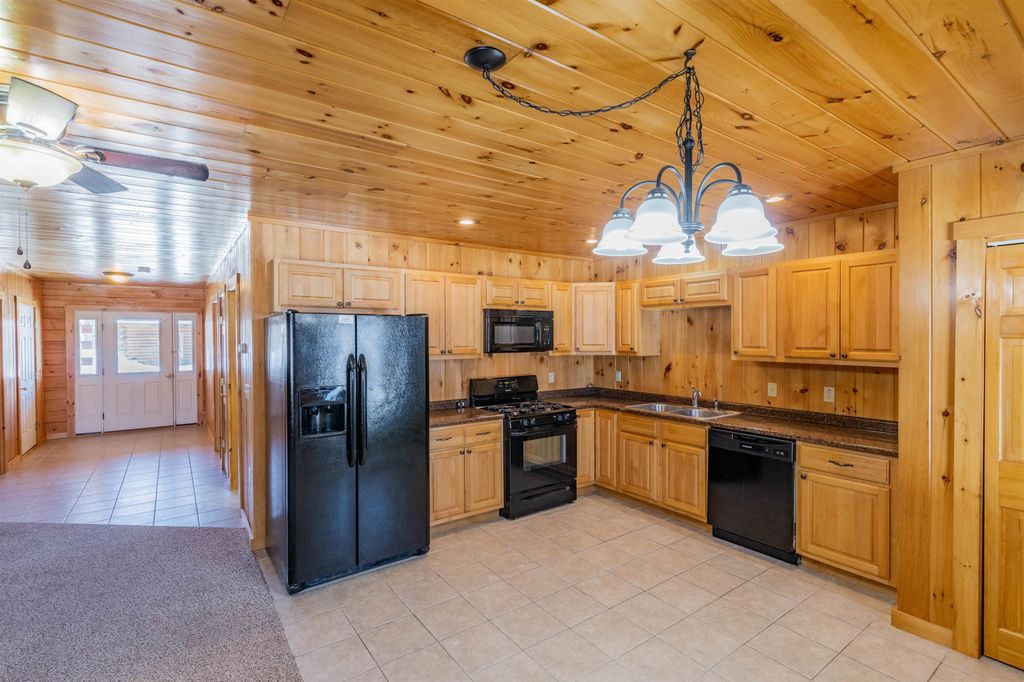 Photo of 181 Benton Road #Unit 21, Haverhill, NH 03774 (MLS # 5097057)