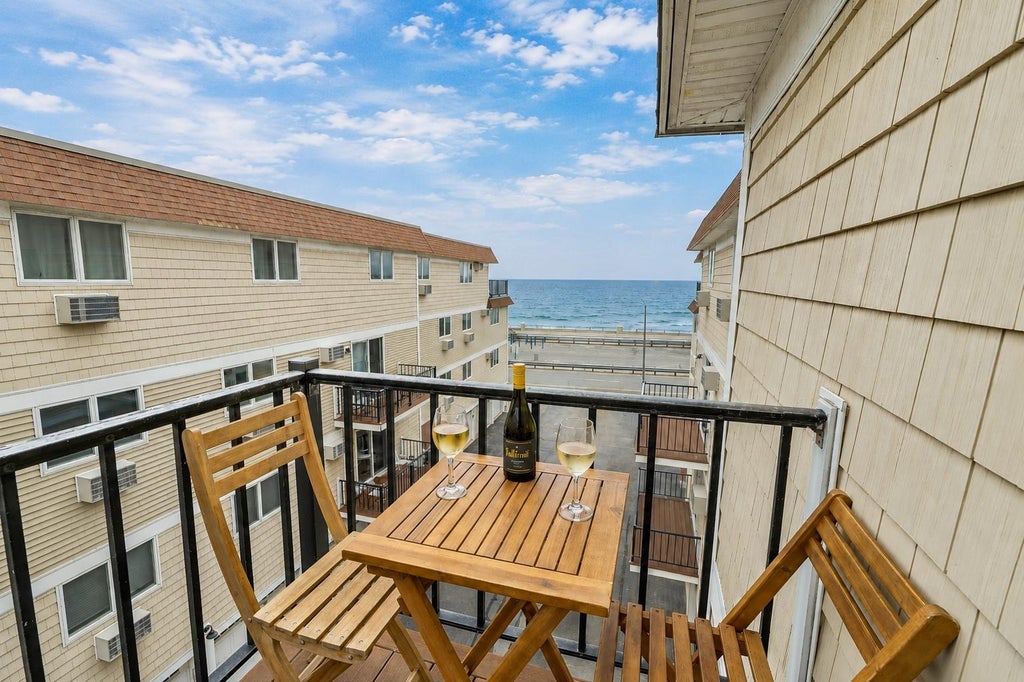 Photo of 407 Ocean Boulevard #B10, Hampton, NH 03842 (MLS # 5105553)