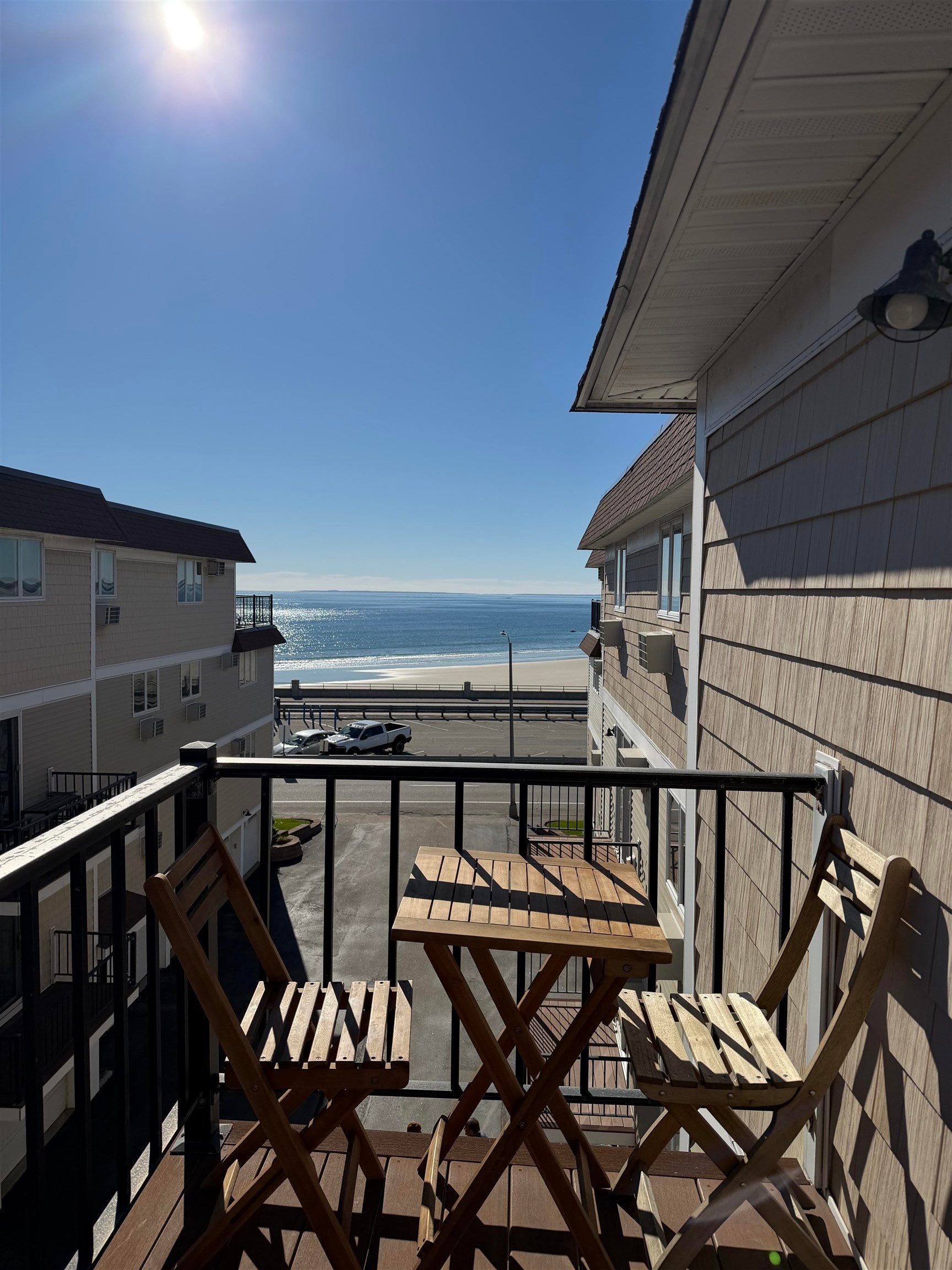 407 Ocean Boulevard B10