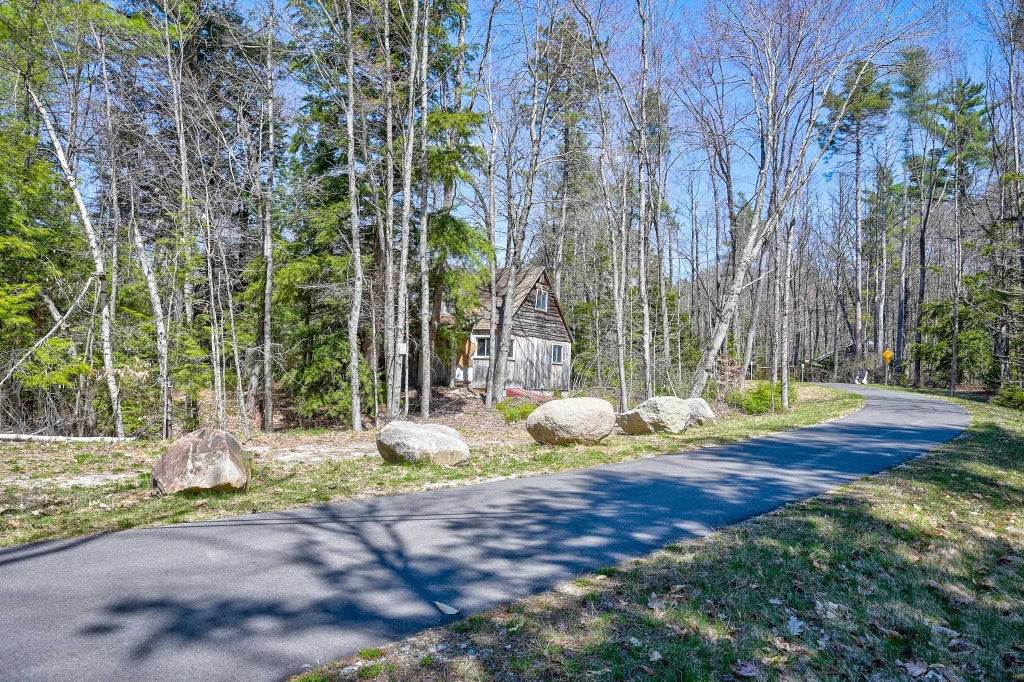 Photo of 29 Hawk Road, Conway, NH 03860 (MLS # 5086164)
