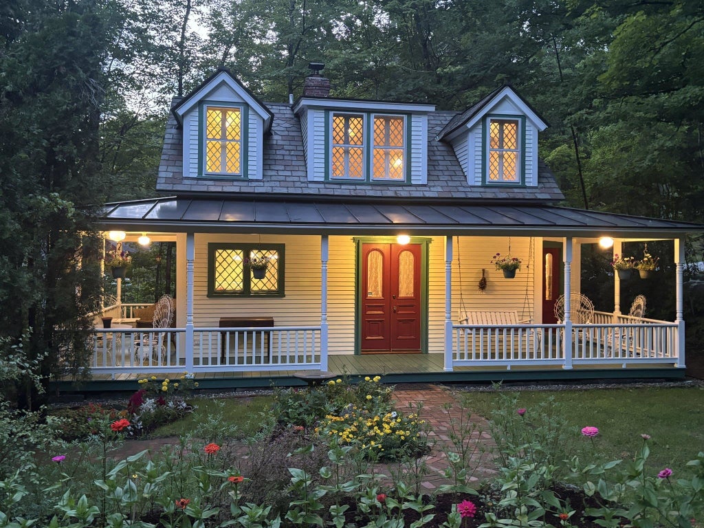 Photo of 327 Richmond Road, Fitzwilliam, NH 03447 (MLS # 5106995)
