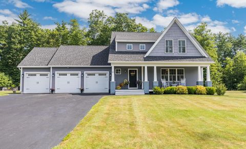 Photo of 50 Laredo Lane, Rochester, NH 03868 (MLS # 5101002)