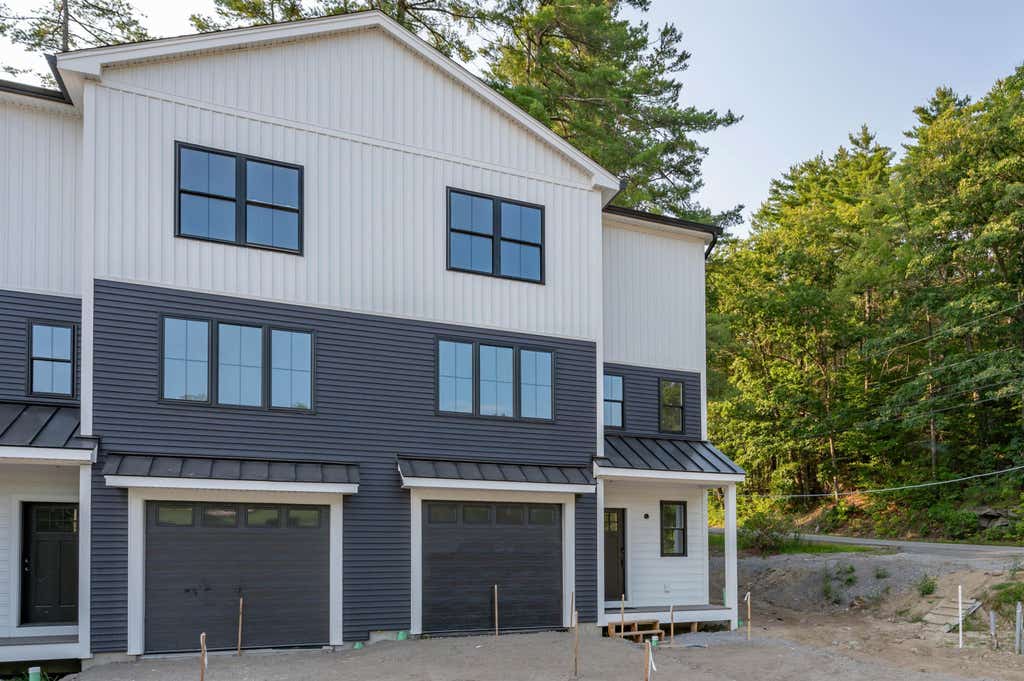 Photo of 27 Prospect Hill Road #14, Sunapee, NH 03782 (MLS # 5105549)