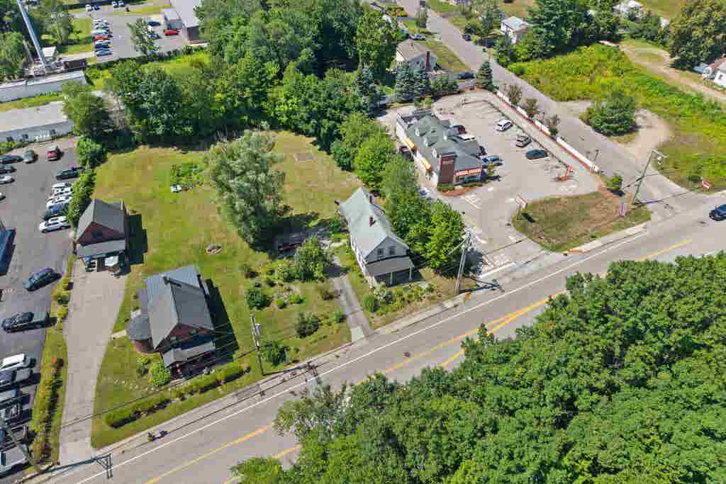 Photo of 114 LONDONDERRY Turnpike, Manchester, NH 03104 (MLS # 5105981)