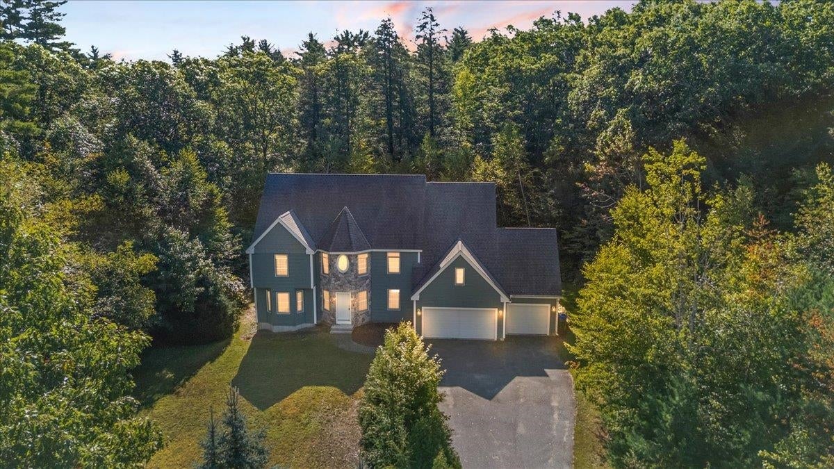 6 Dunnmoore Drive