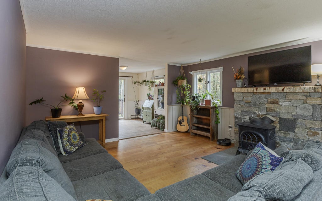 Photo of 781 Fullam Hill Road, Fitzwilliam, NH 03447 (MLS # 5114122)